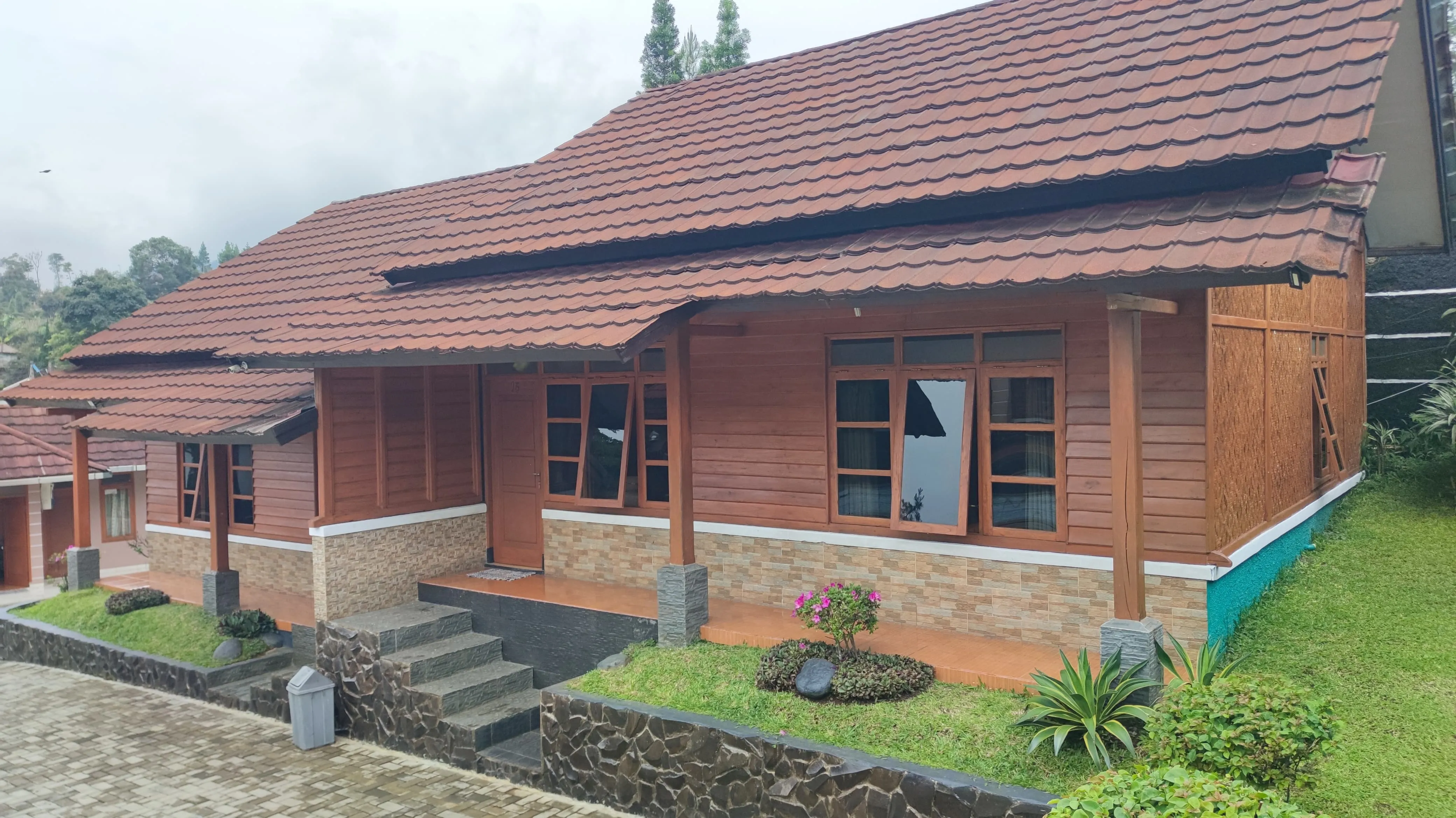 Tampak Depan