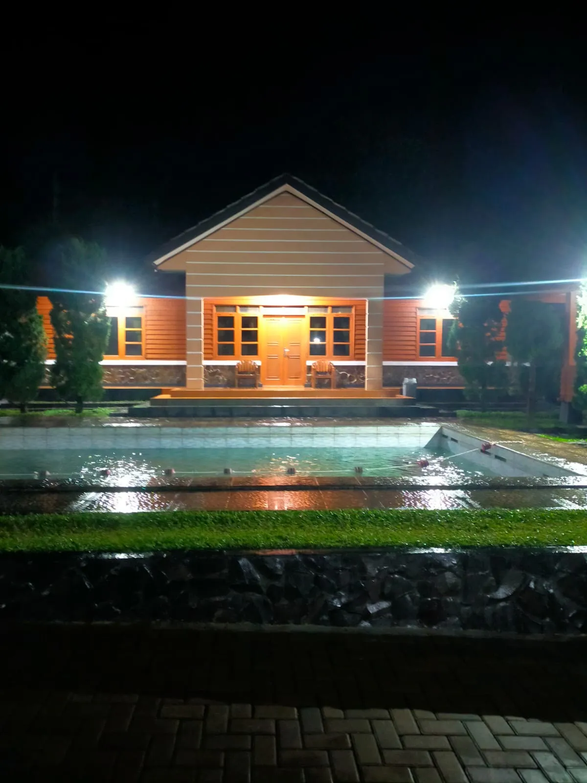 Tampak Depan